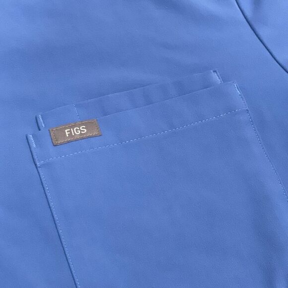 Figs blue scrub top size large - Picture 3 of 7